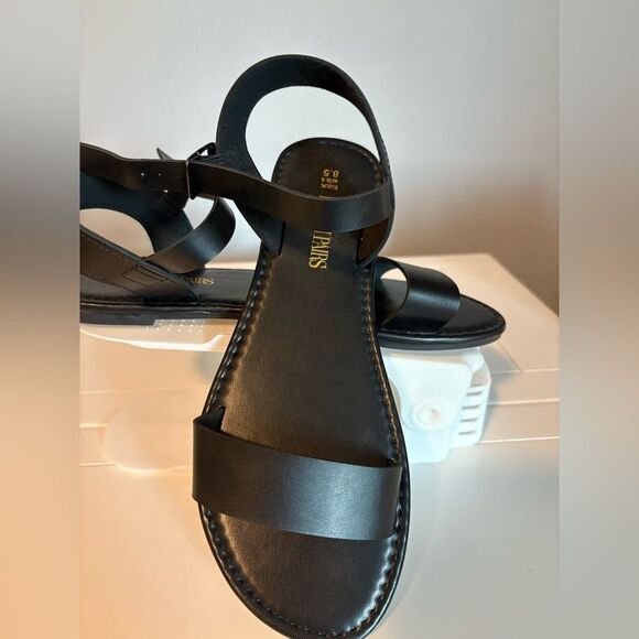 Dream Pairs Black Sandals - 8-1/2 - Picture 2 of 5